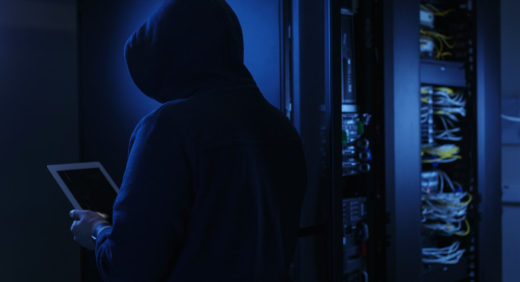 Miles de datos personales del IESE hackeados