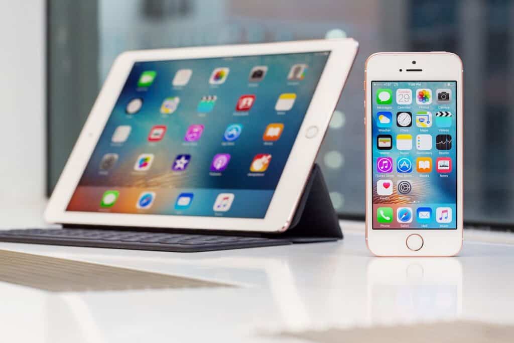 Apple lanza un nuevo un firmware para iPhone y iPad