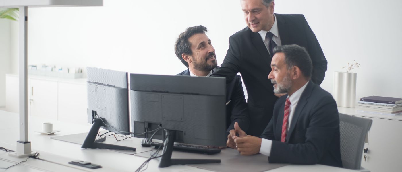 ¿Es seguro el software que utilizan las empresas? La nueva exigencia que ya no pueden ignorar