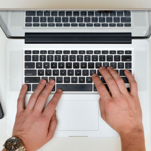 correos electrónicos